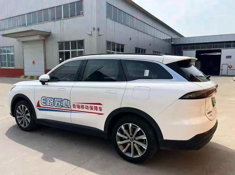 奇瑞风云 内饰前排