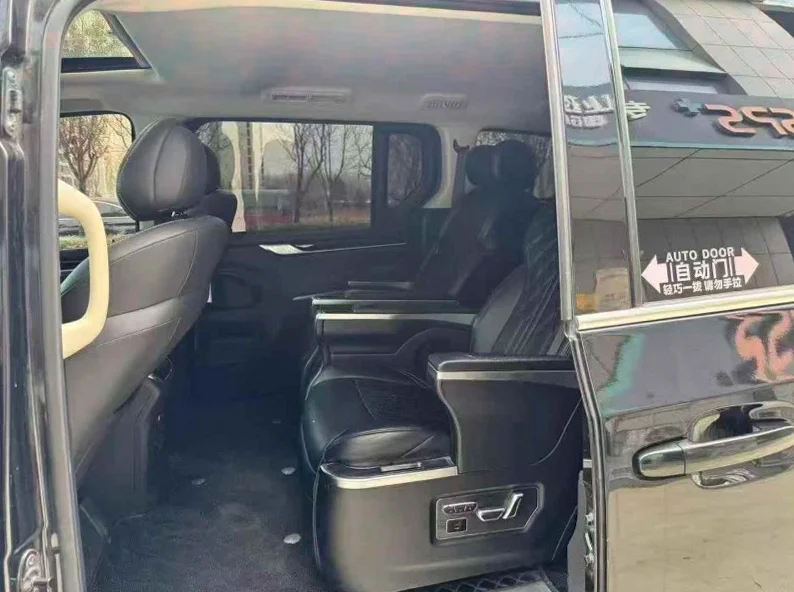 大通G20 后面外观一