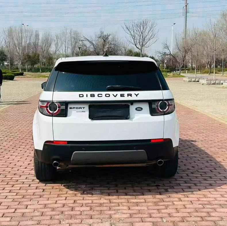 路虎发现神行 驾驶室