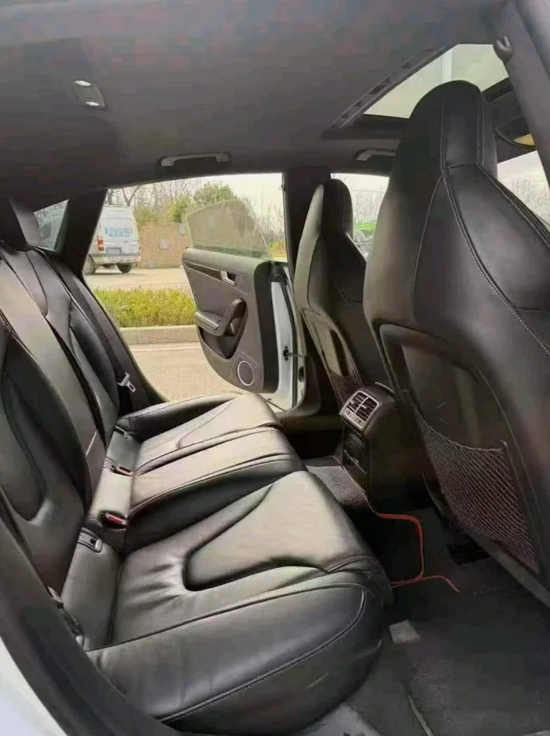 奥迪S5 后面外观二