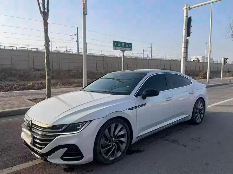 大众CC 正面外观三