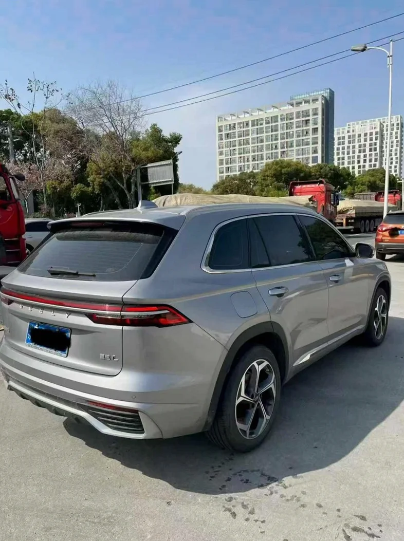 吉利星越 内饰后排