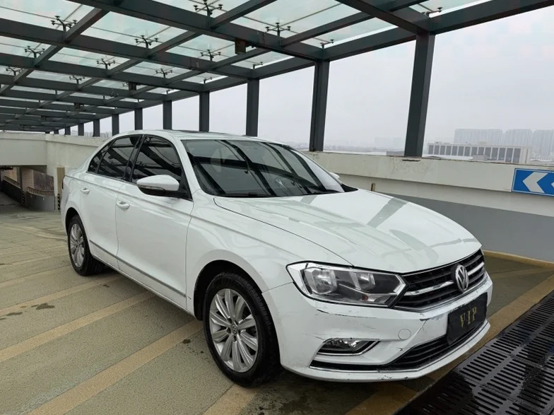 大众宝来 正面外观三