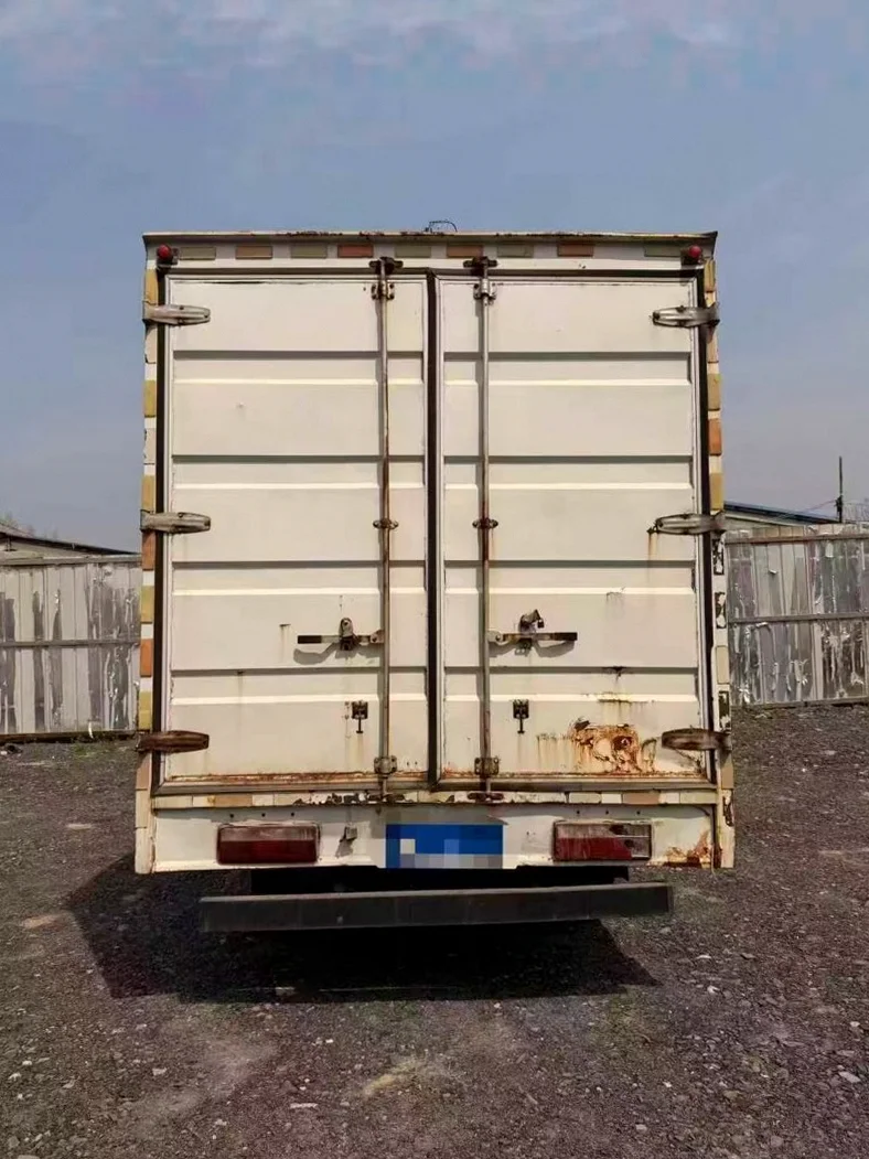 江淮新骏铃 内饰后排