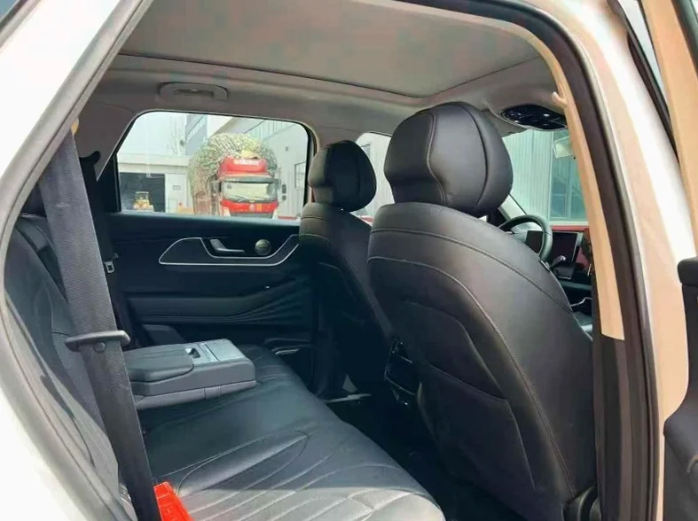 奇瑞风云 后面外观一