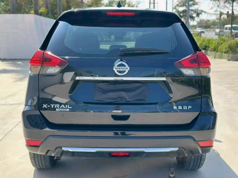 日产奇骏 驾驶室