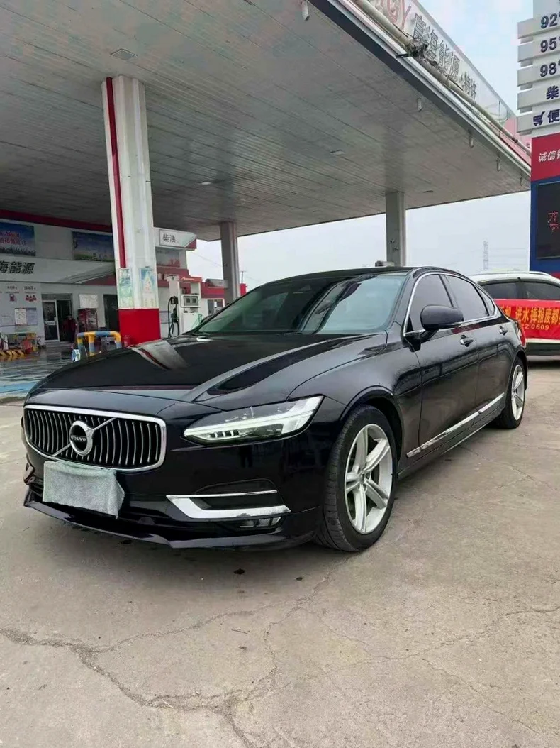 沃尔沃S90 正面外观二