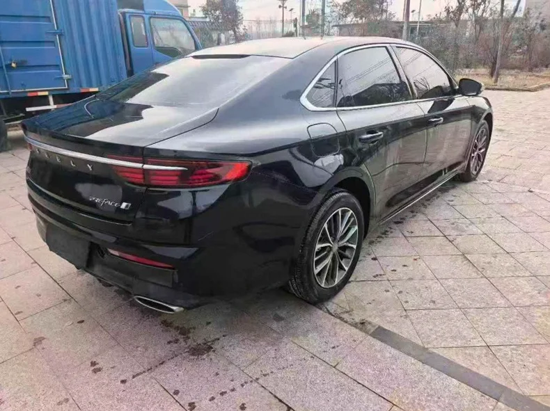 吉利星瑞 内饰后排