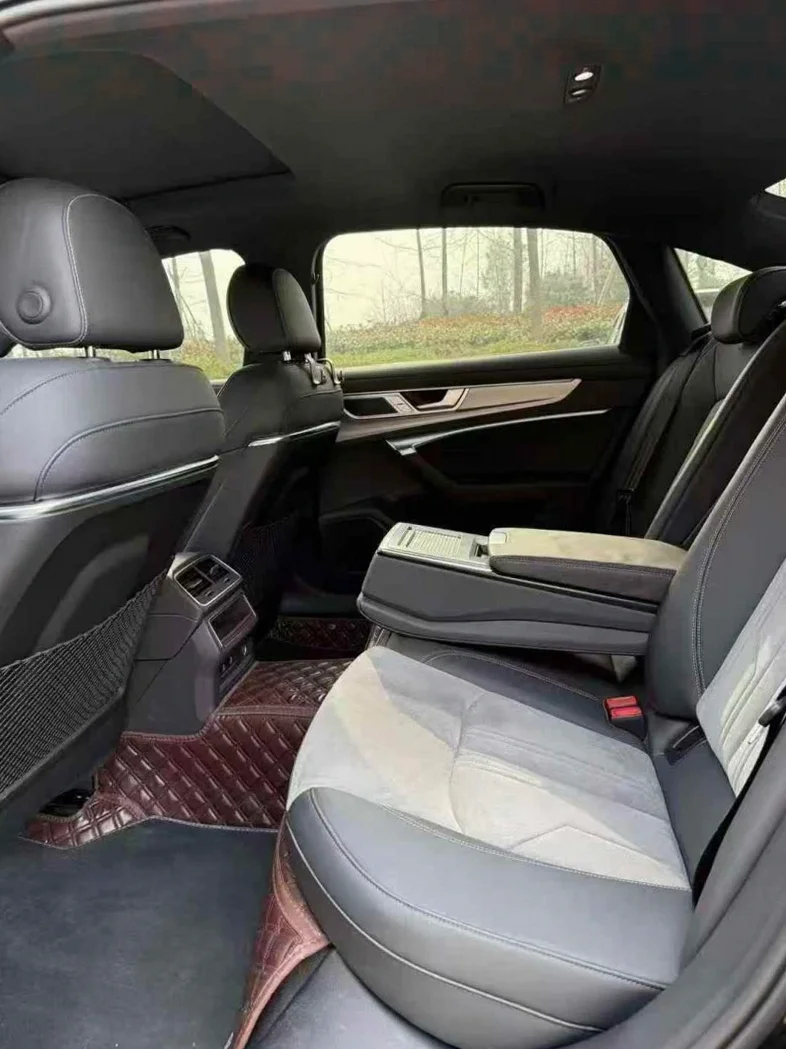 奥迪A6L 后面外观二