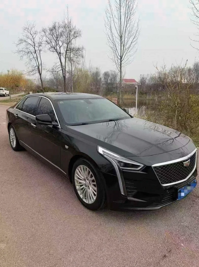 凯迪拉克CT6 正面外观二