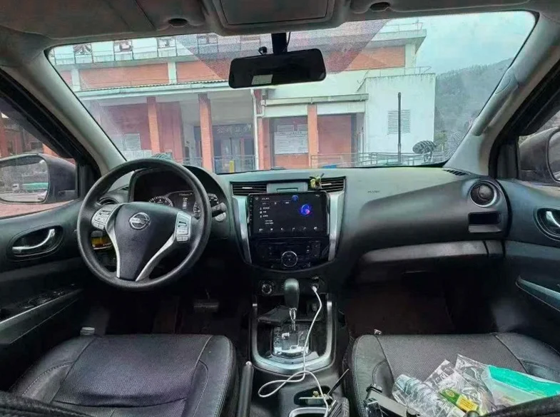 日产途达 后面外观三