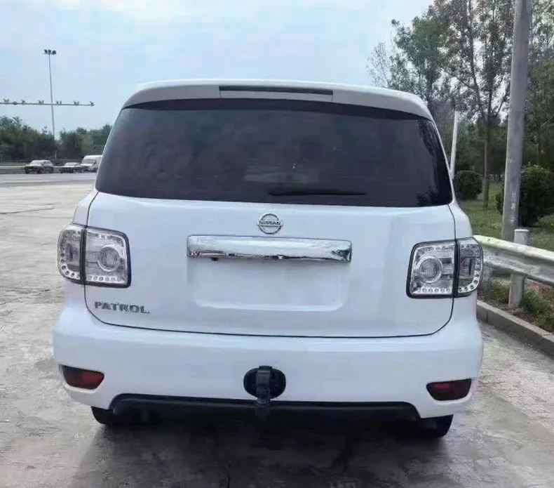 日产途乐 驾驶室