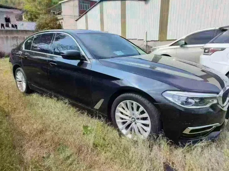 宝马5系 正面外观二