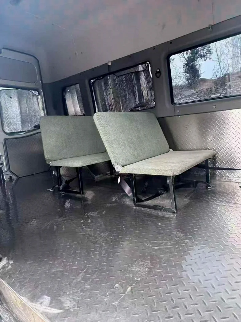 江淮星锐 后面外观二