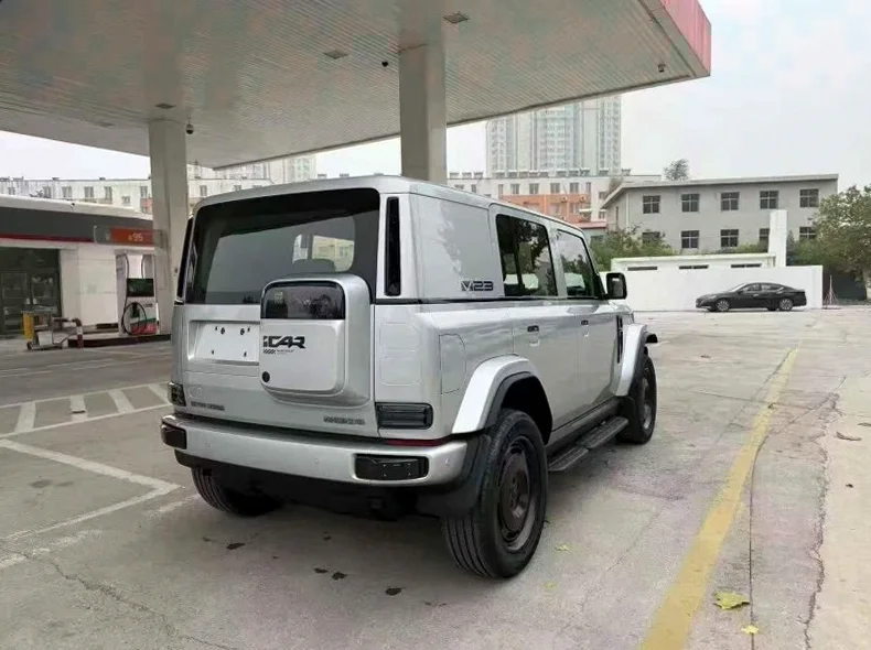 奇瑞ICAR 内饰前排