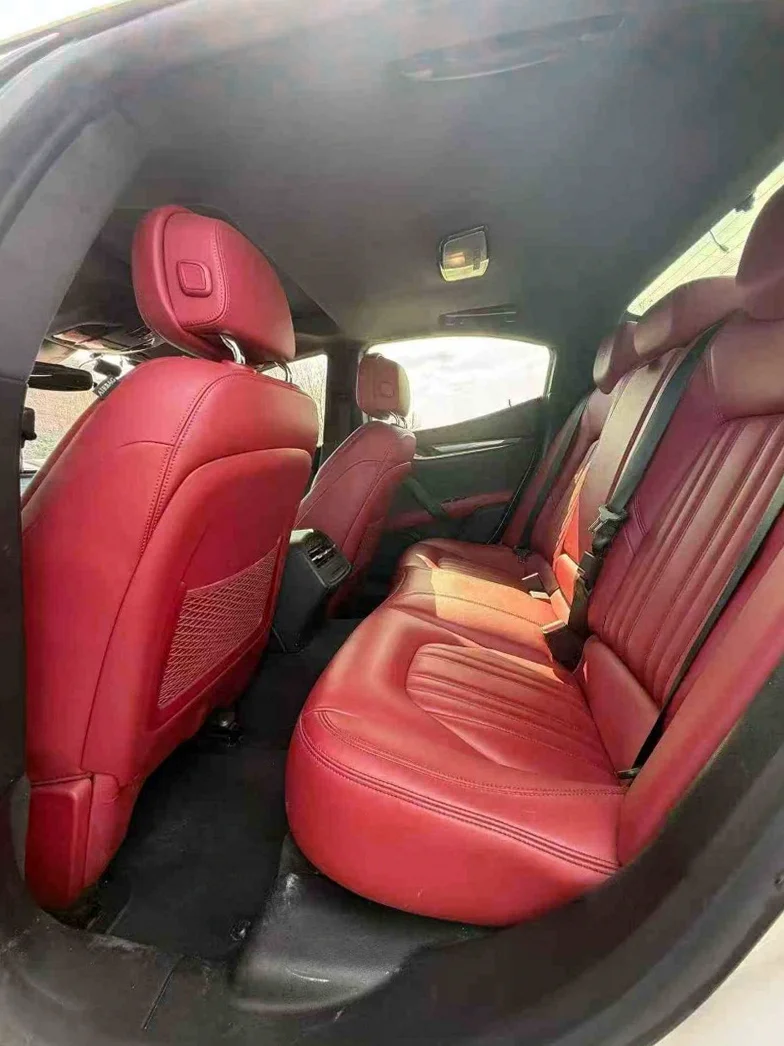 玛莎拉蒂Ghibli 后面外观一