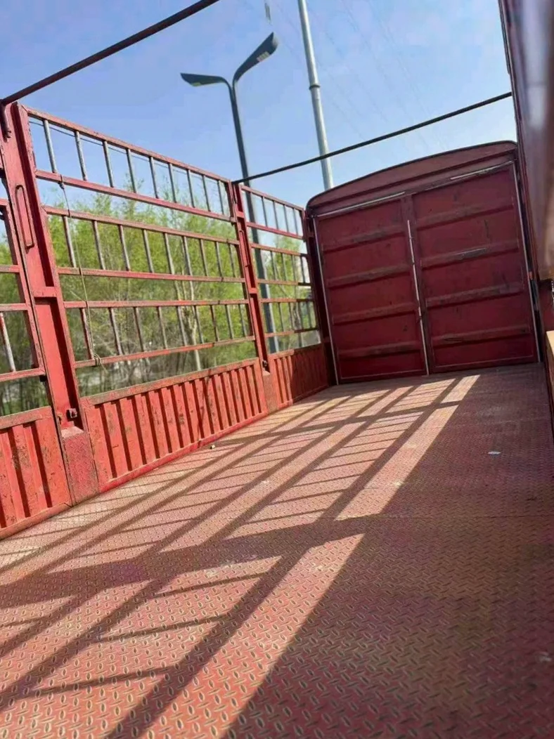 解放卡车 内饰后排