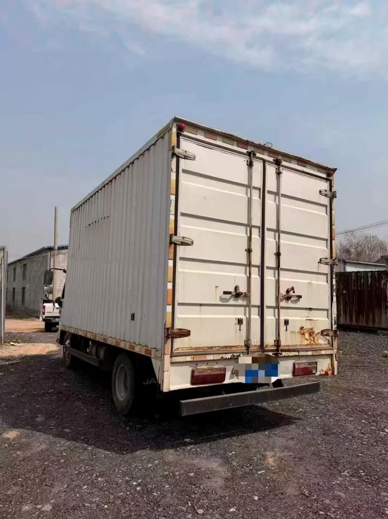 江淮新骏铃 内饰前排