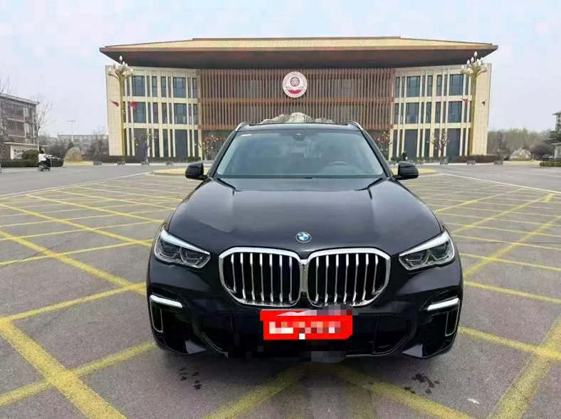 23年宝马X5 2.0T四驱M运动套装