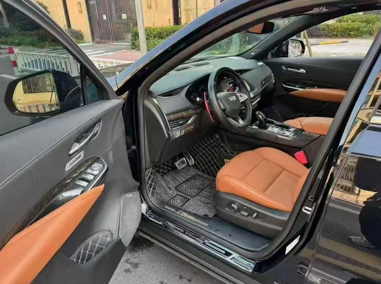 凯迪拉克XT4 后面外观二