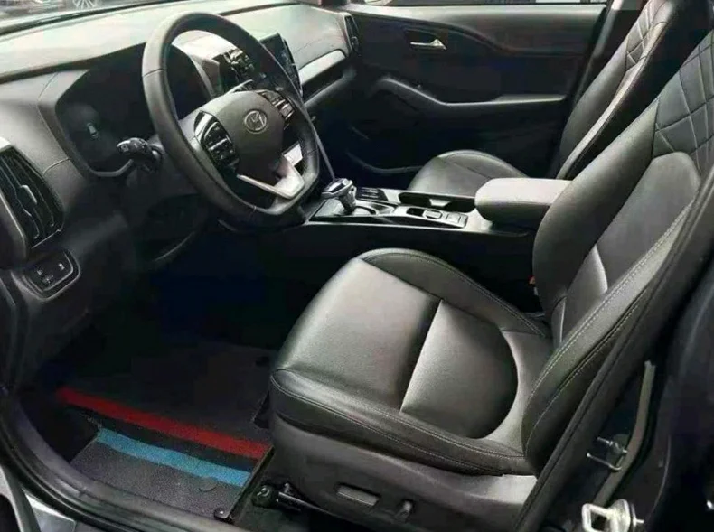 现代ix35 内饰后排