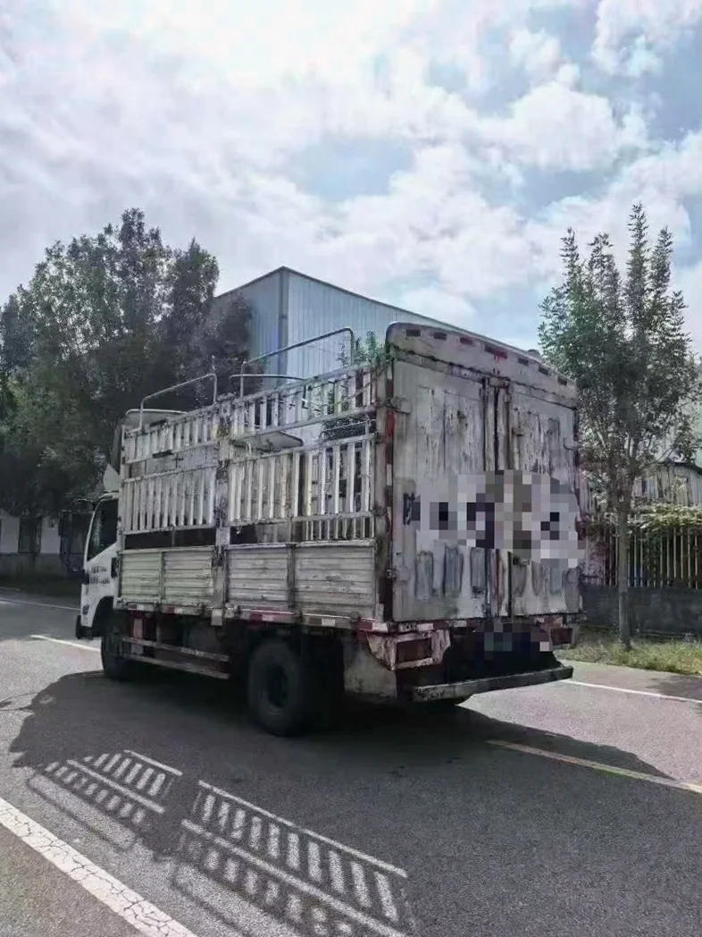 江铃凯运 内饰前排