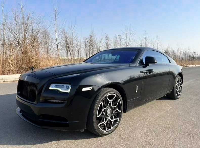 劳斯莱斯魅影 正面外观三