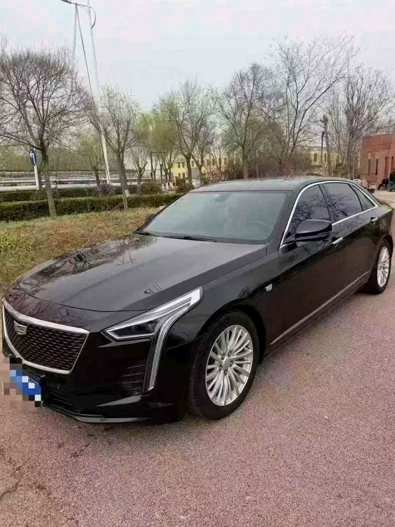 凯迪拉克CT6 正面外观三