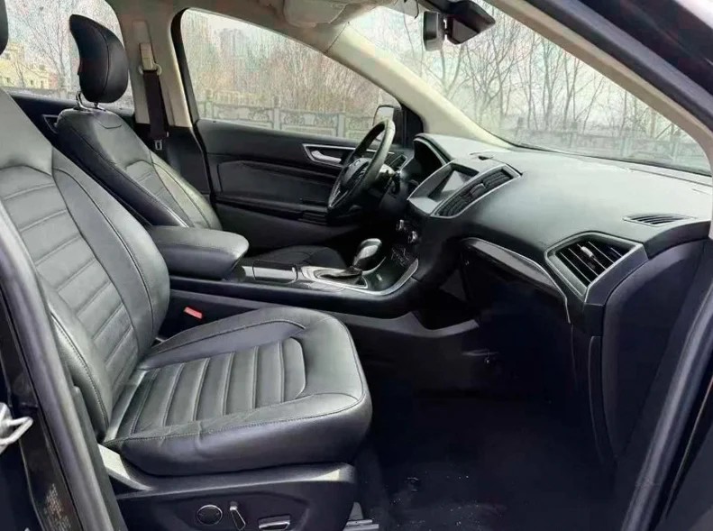 福特锐界 后面外观一