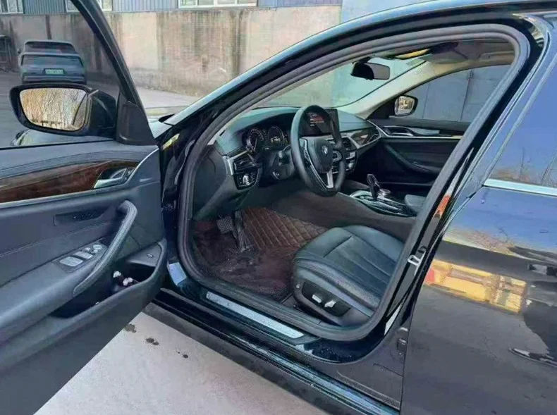 宝马5系 后面外观二