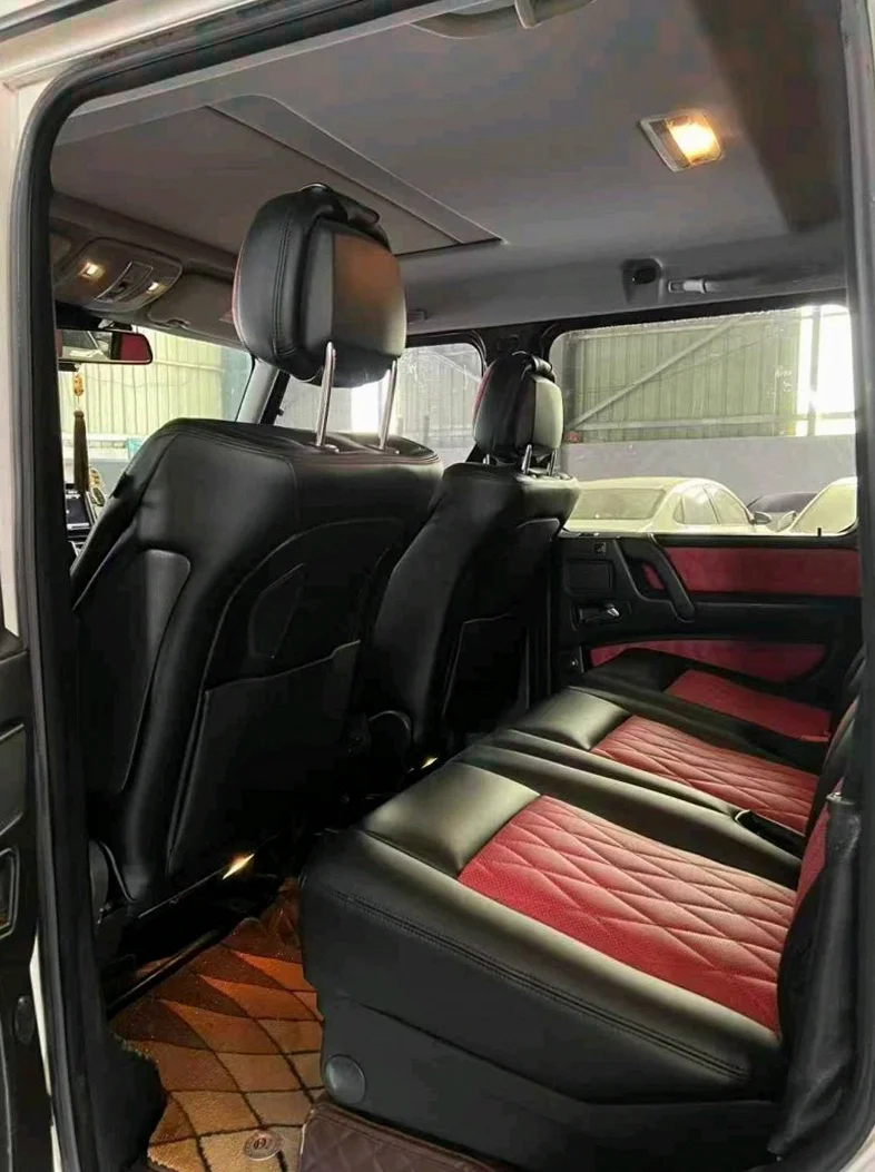 奔驰G 后面外观一