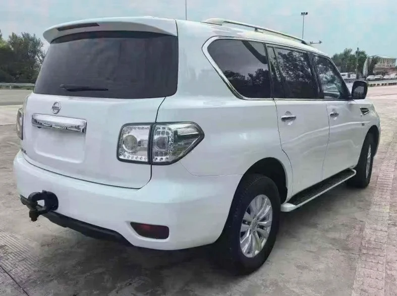 日产途乐 内饰后排