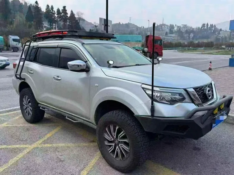 日产途达 正面外观三