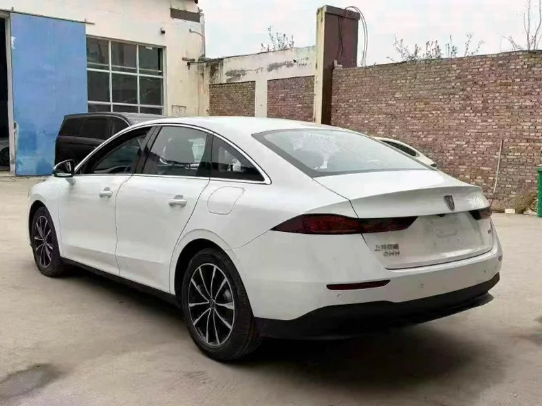 荣威D7 后面外观三