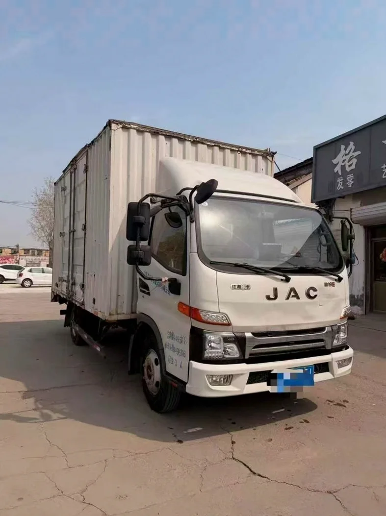 江淮新骏铃 正面外观二