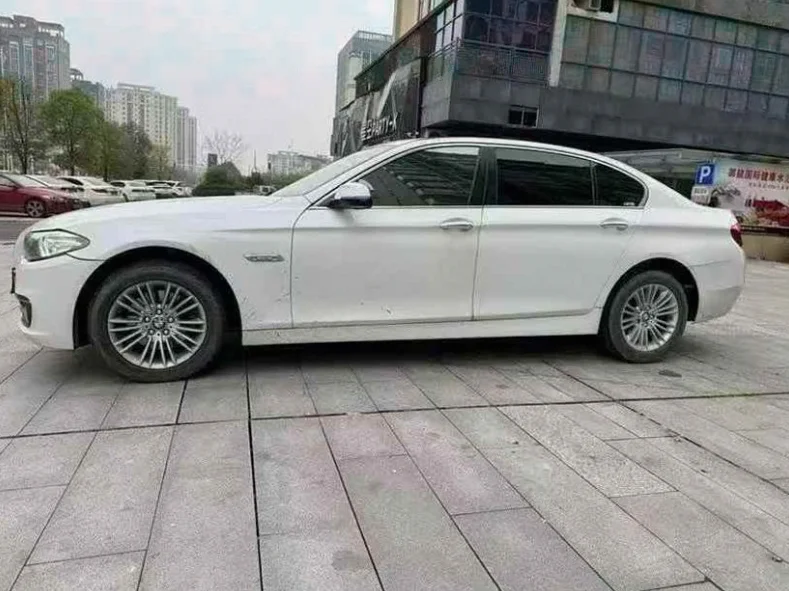 宝马5系 正面外观二