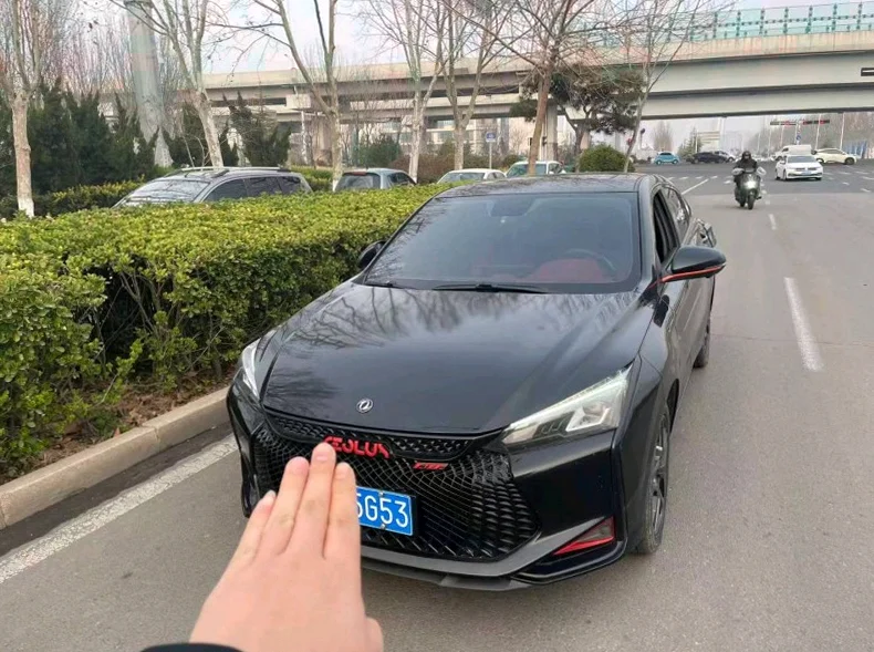 22年东风奕炫1.5T高配