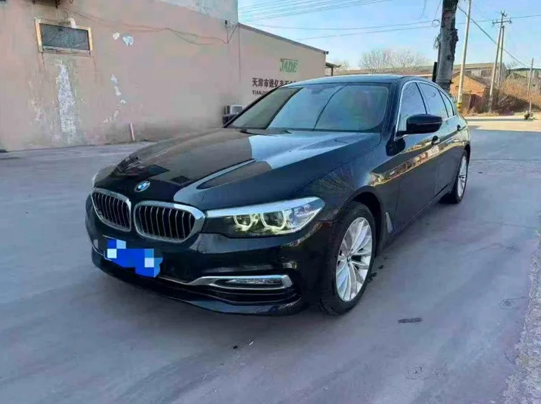 宝马5系 正面外观二