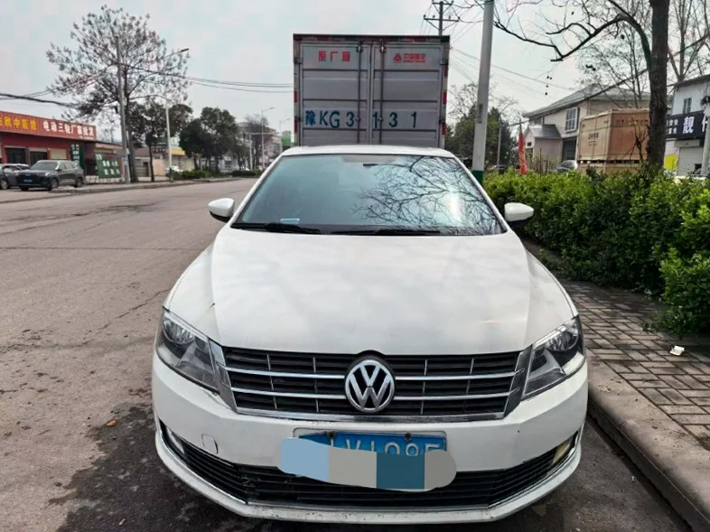 14年大众朗行自动档高配