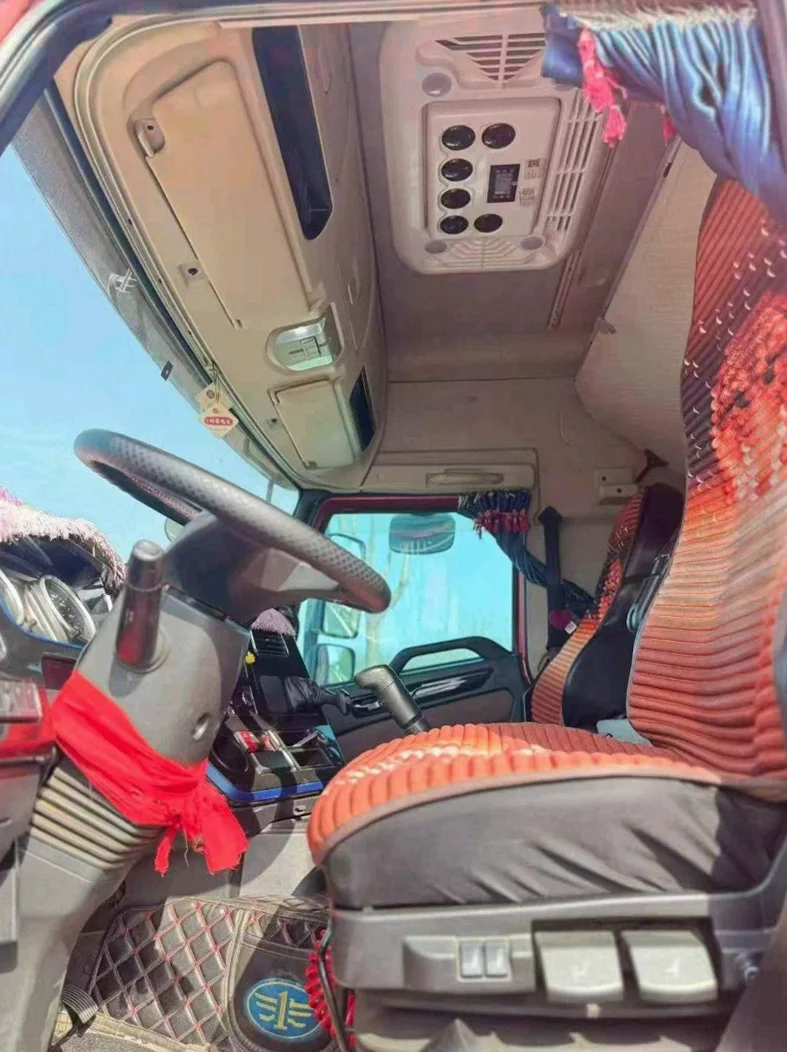 解放卡车 驾驶室