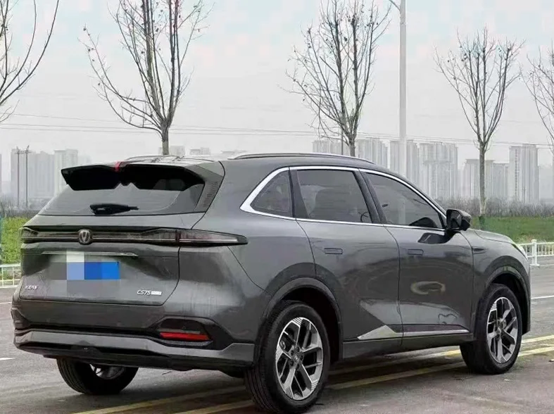 长安汽车UNI 内饰后排