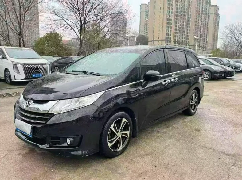 本田奥德赛 正面外观三