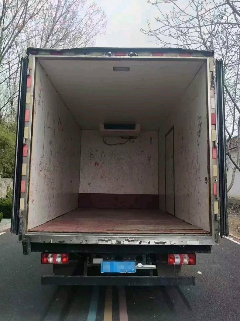 陕汽德龙 内饰后排