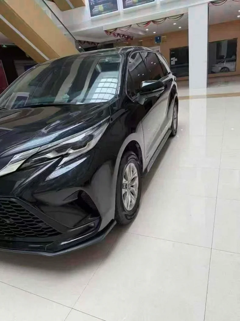 丰田格瑞维亚 正面外观三