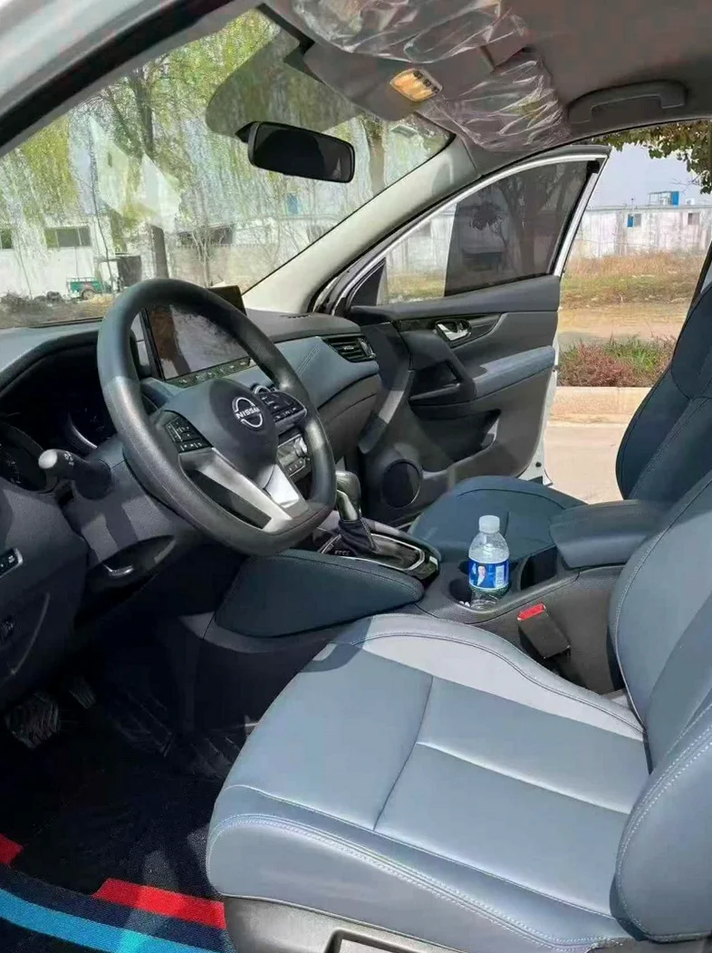 日产逍客 后面外观一