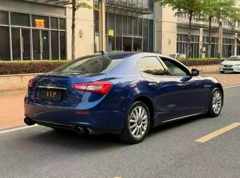 玛莎拉蒂Ghibli 内饰后排