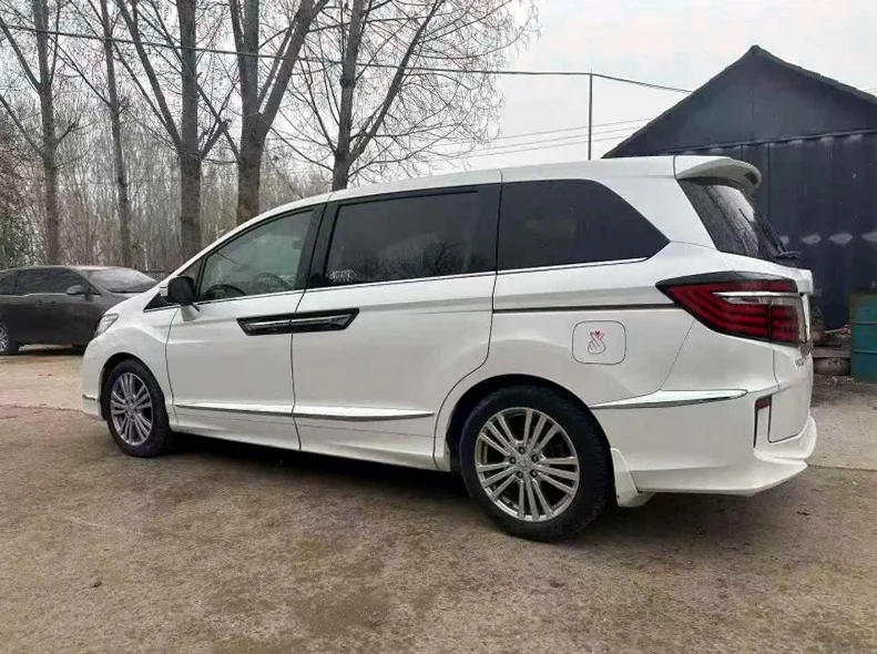 本田艾力绅 内饰后排