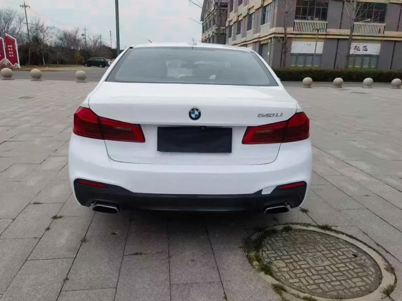 宝马5系 驾驶室