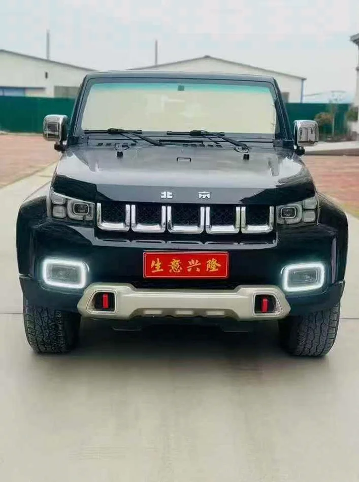 安阳2018年北京BJ40协议车 正面外观一