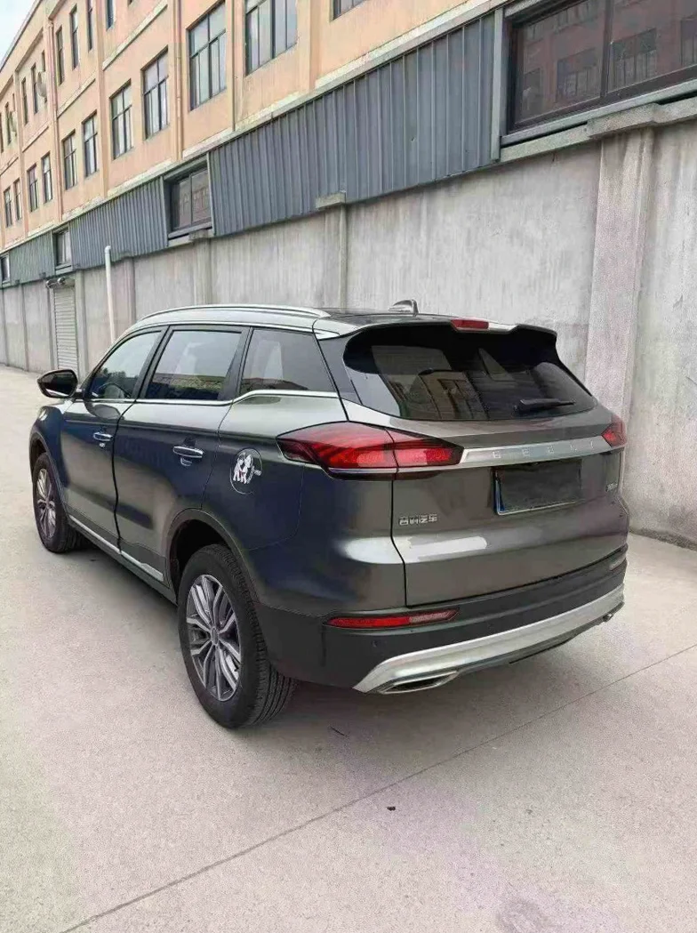 吉利博越 内饰前排